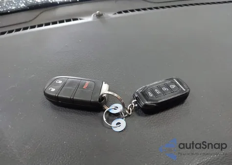 2015 Jeep Grand Cherokee Laredo from USA, damaged, VIN 1C4RJFAG4FC214550